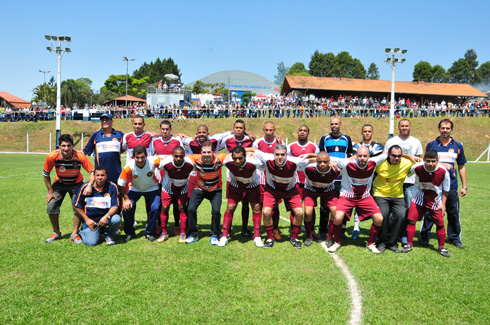 Truco Vamos-Clube Luzia