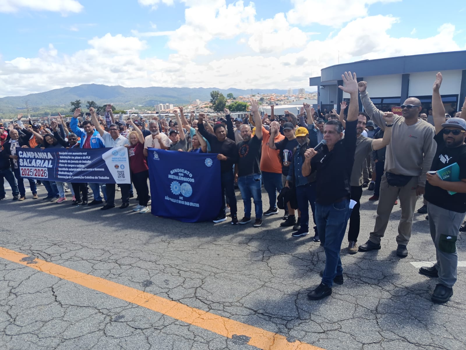 0b9bfdf4-cd70-4ba5-94f8-8a61bf56528c