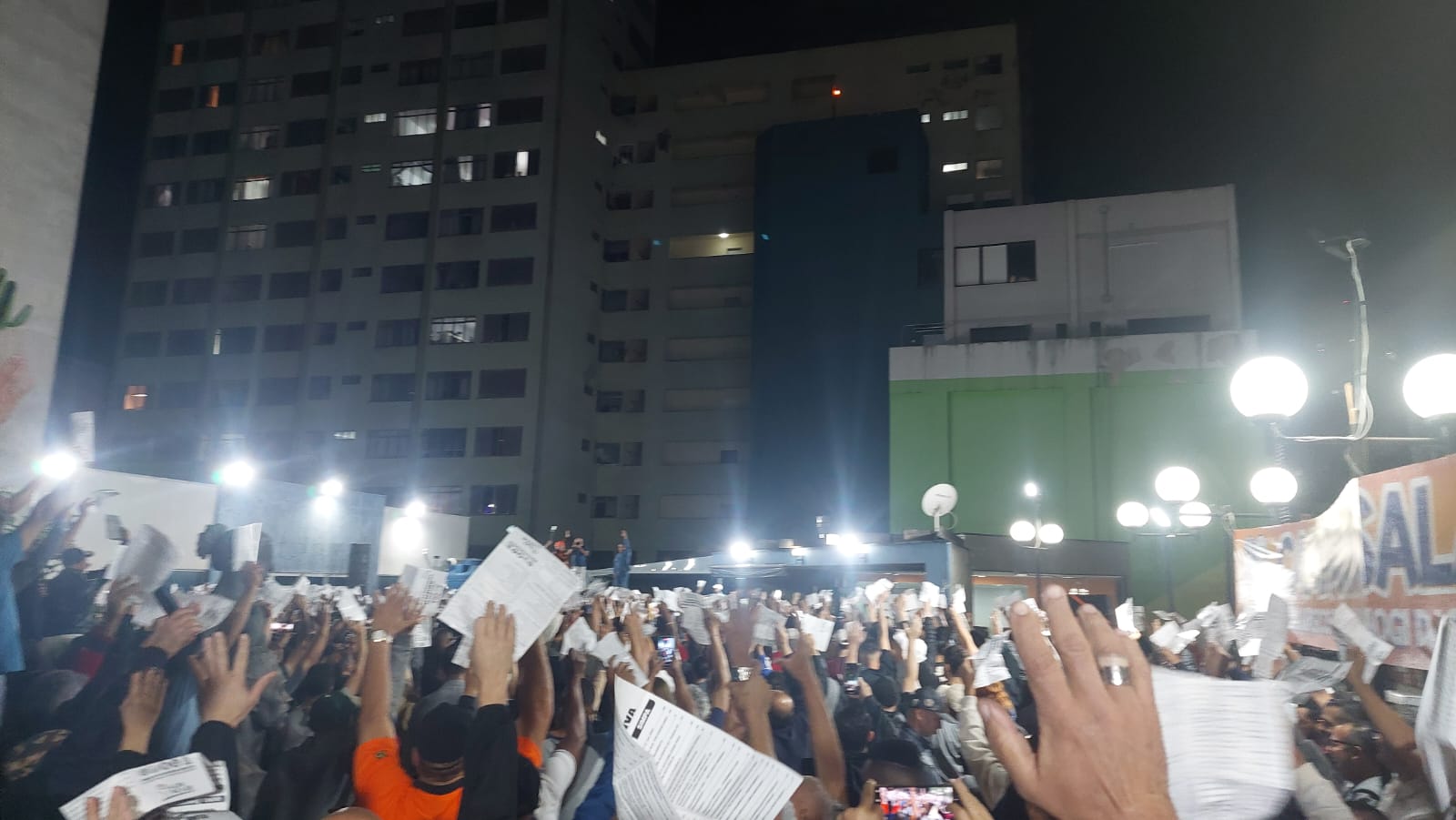 WhatsApp Image 2025-10-24 at 19.28.13