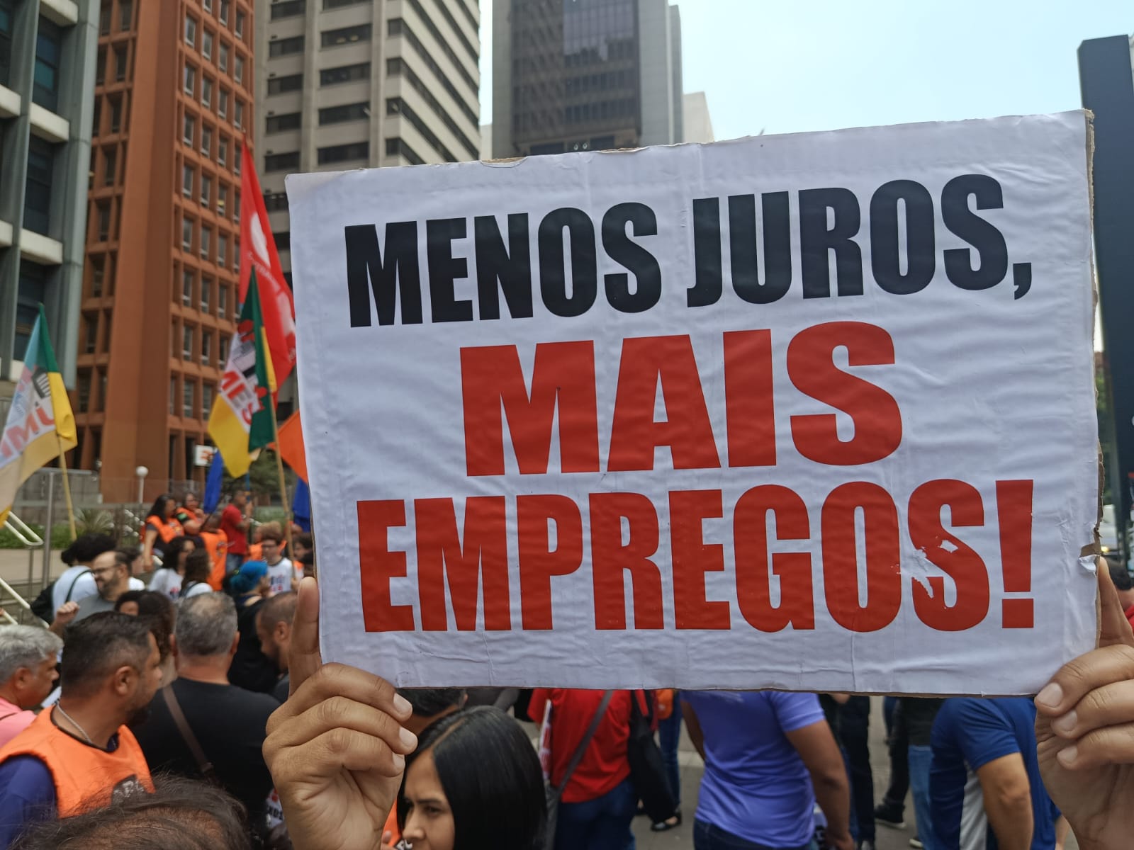 f08922e9-c50f-4ba3-a79b-74243c43253d