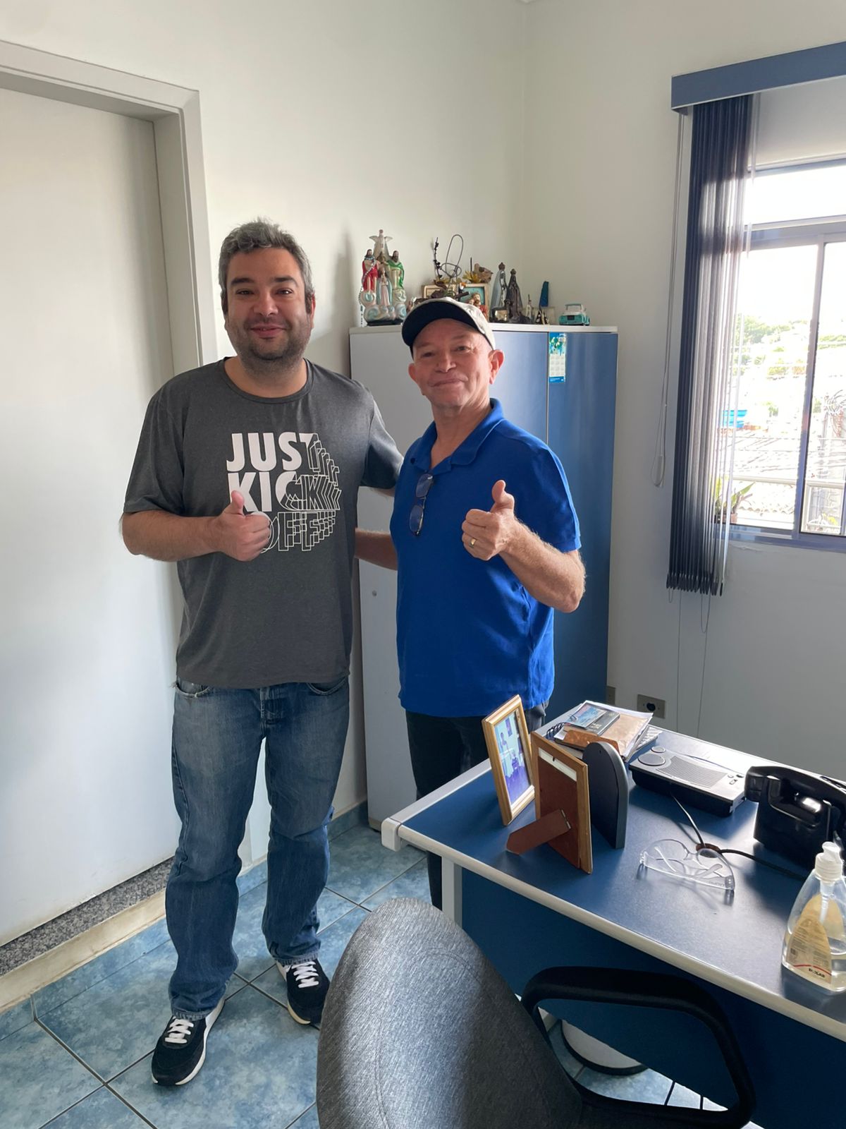 Biro na serralheria VA-LE