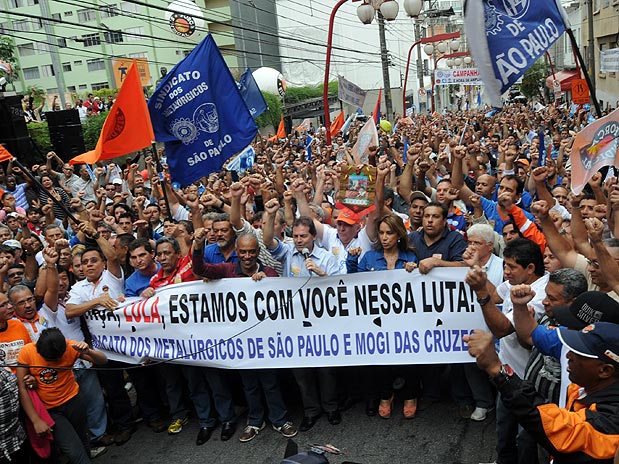 Trabalhadores manifestaram solidariedade ao ex-presidente Lula 